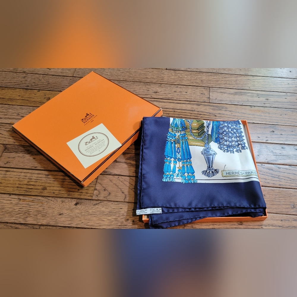 HERMES SILk SCARF Passementerie